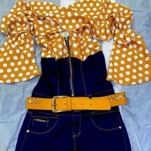 pretty and cute overall Colombian jeans!!